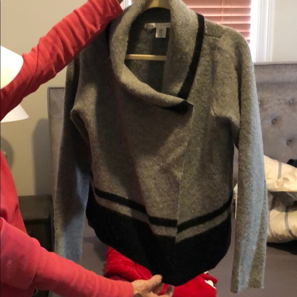 Max Studio never worn sweater jacket